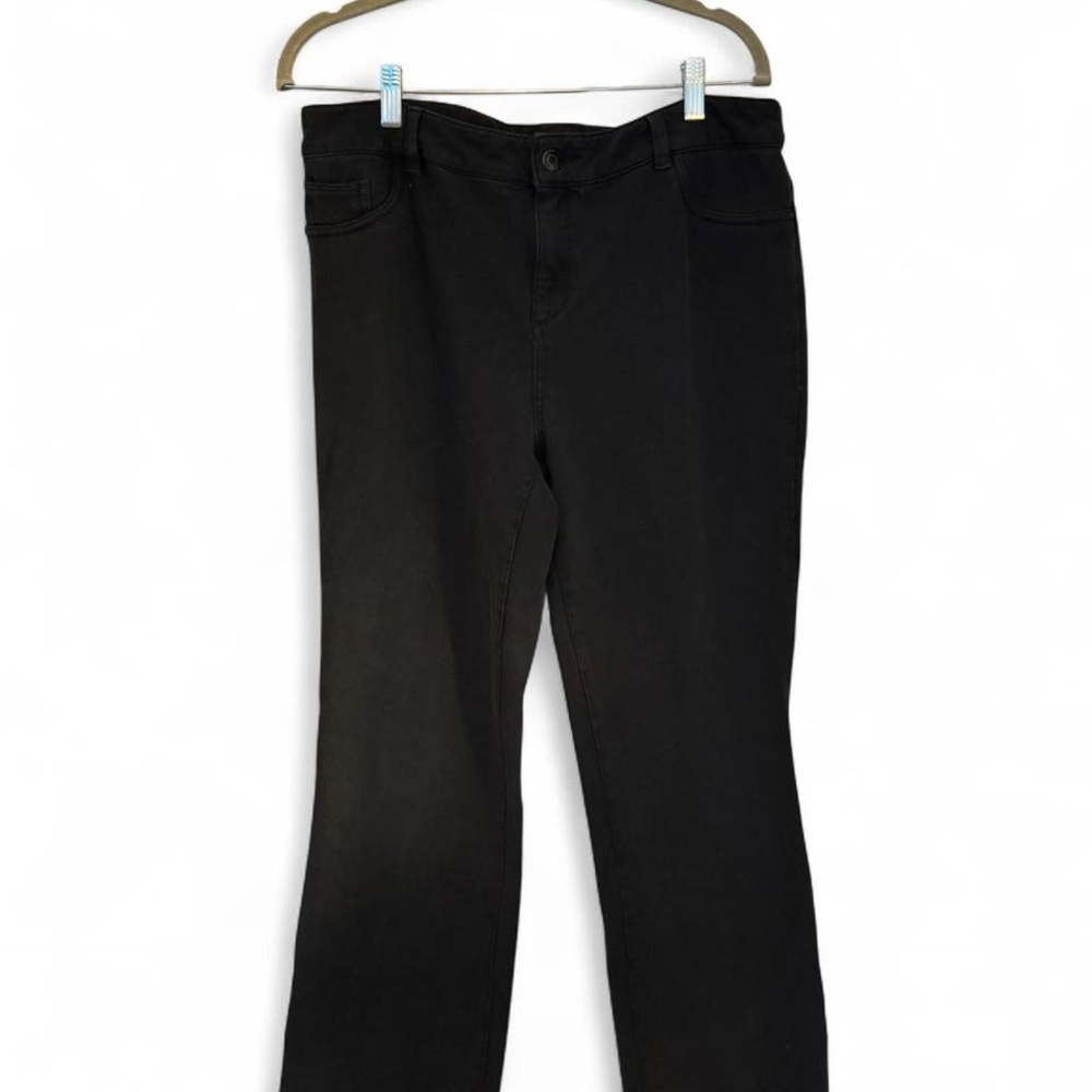 ZENERGY by Chicos Classic Black Women's Jeans size 2 stretchy fabric